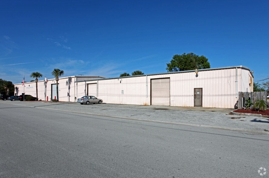 1605 Lake St, Melbourne, FL à vendre - Photo du bâtiment - Image 2 de 2