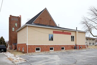 Plus de détails pour 302 S 2nd St, Polk City, IA - Spécialité à vendre