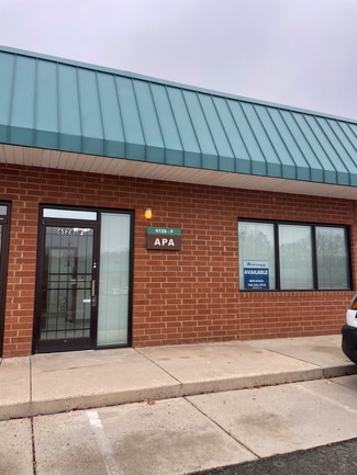 More details for 6128 Brookshire Blvd, Charlotte, NC - Flex for Lease