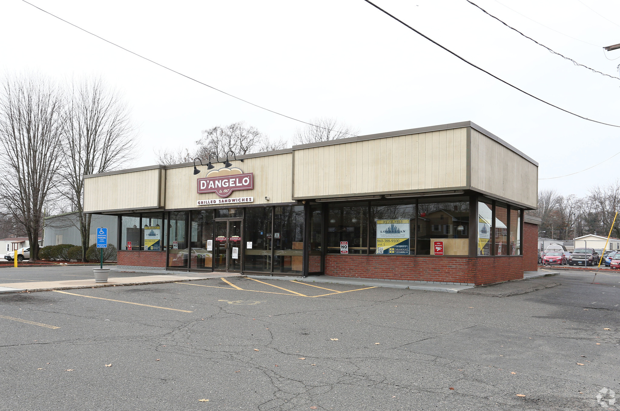 445 Main St, East Hartford, CT à vendre Photo principale- Image 1 de 1