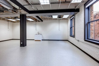 308-316 Occidental Ave S, Seattle, WA à louer Photo intérieure- Image 2 de 2