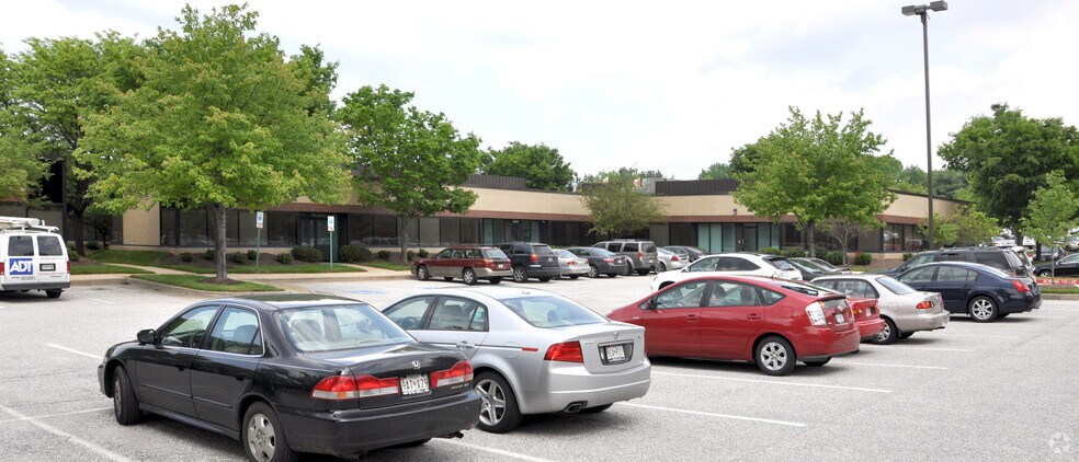 6460 Dobbin Rd, Columbia, MD à louer - Photo du bâtiment - Image 3 de 3