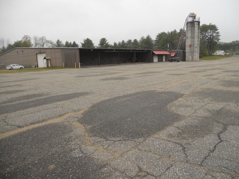 10 Precision Dr, North Springfield, VT for lease - Building Photo - Image 2 of 34