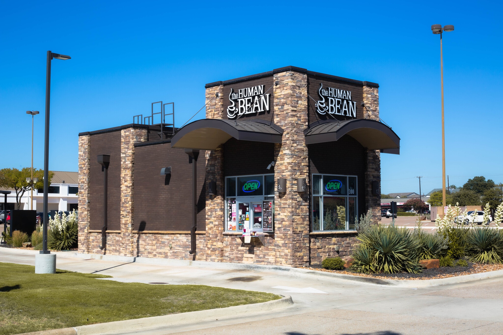 2661 Midway Rd, Carrollton, TX for lease Building Photo- Image 1 of 8