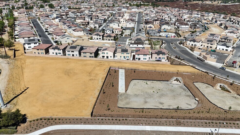Parcel 2 Willow Springs, Murrieta, CA à vendre - Aérien - Image 2 de 5