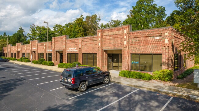 Plus de détails pour 200 Cascade Pointe Ln, Cary, NC - Bureau à louer