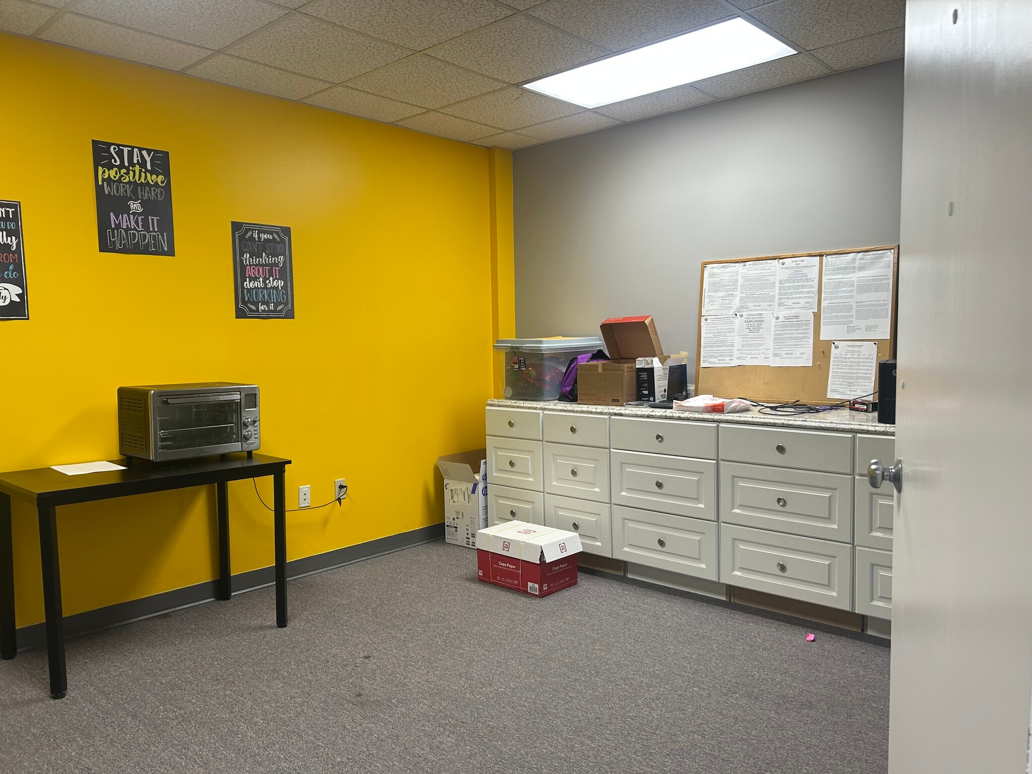 340 Granite St, Manchester, NH for lease Interior Photo- Image 1 of 2