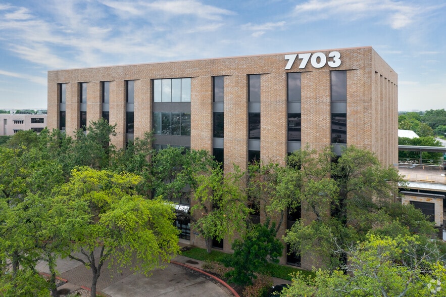 7703 N Lamar Blvd, Austin, TX for sale - Primary Photo - Image 1 of 12