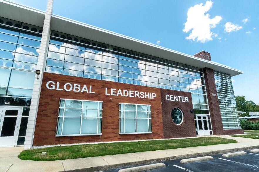 5310 S Alston Ave, Durham, NC à vendre - Photo du bâtiment - Image 2 de 67