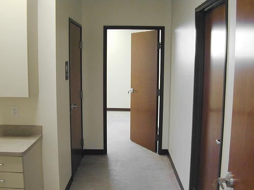 1700 Bryant Dr, Round Rock, TX for lease - Interior Photo - Image 2 of 6