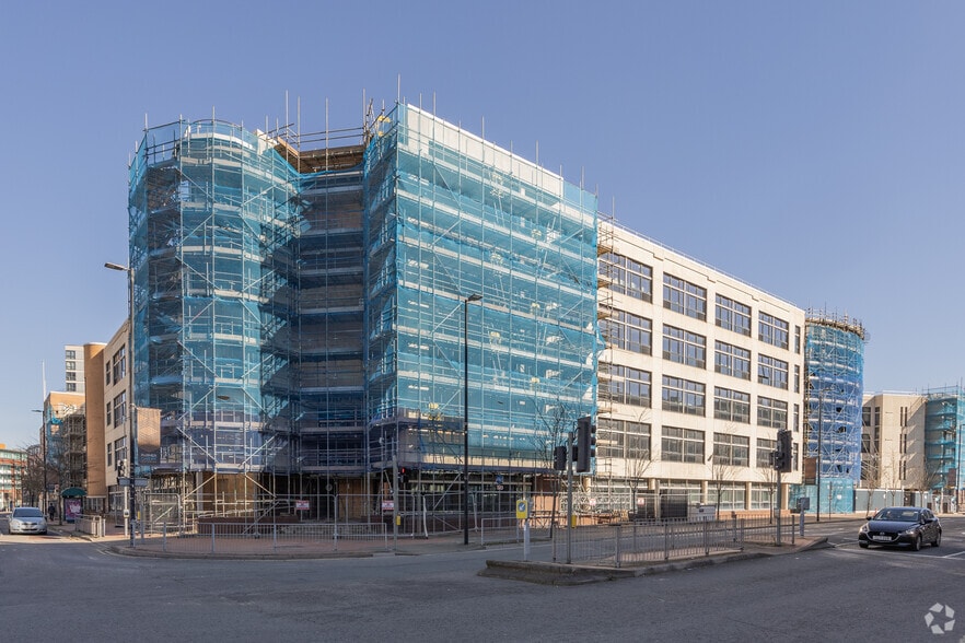 Pierhead St, Cardiff à louer - Photo du bâtiment - Image 2 de 2
