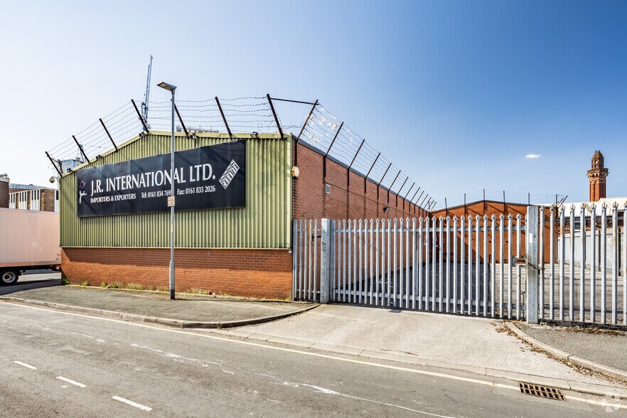 2-12 Carnarvon St, Manchester for lease - Building Photo - Image 2 of 3