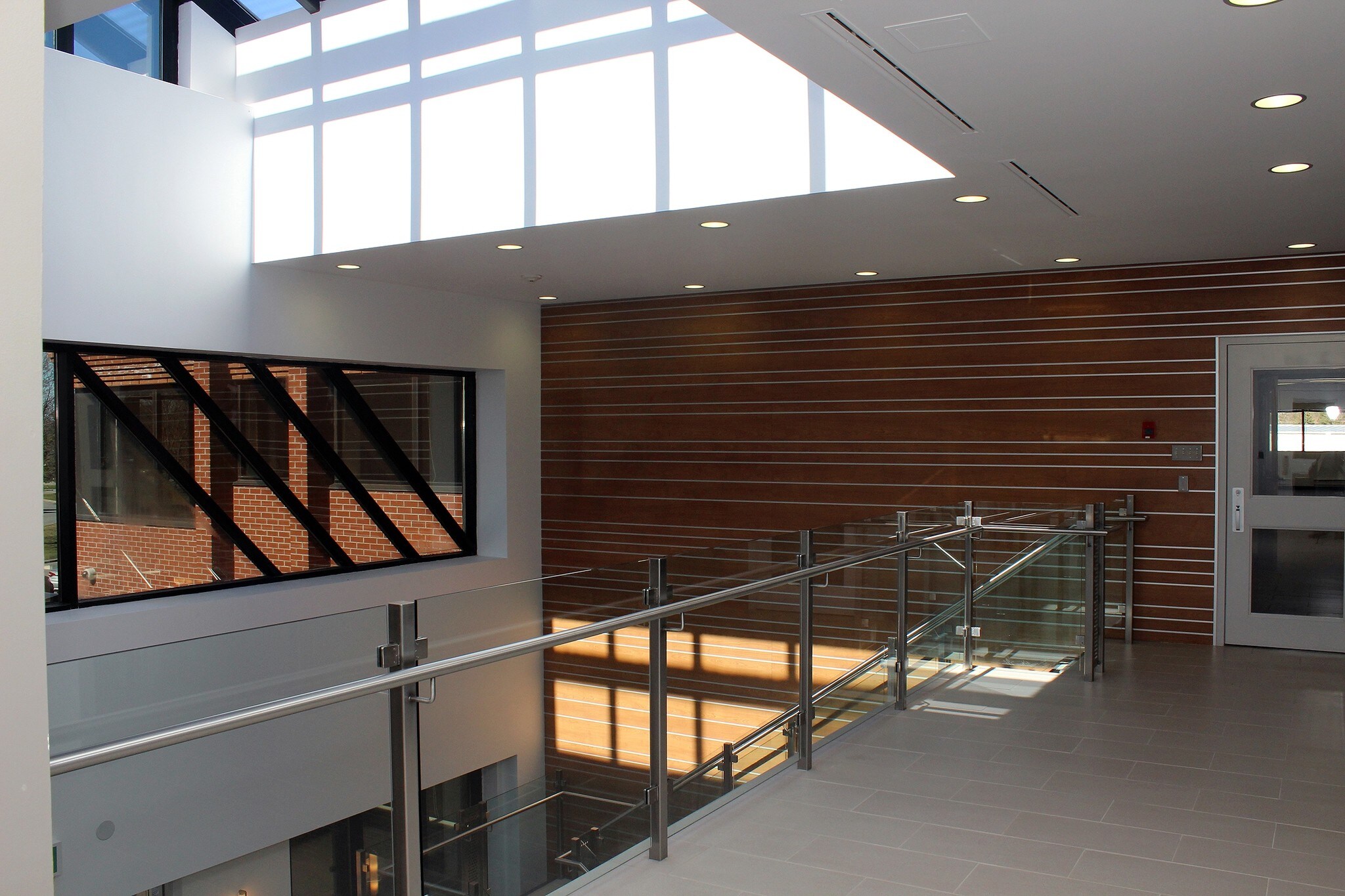 141 Colonnade Rd, Nepean, ON à vendre Photo du bâtiment- Image 1 de 1