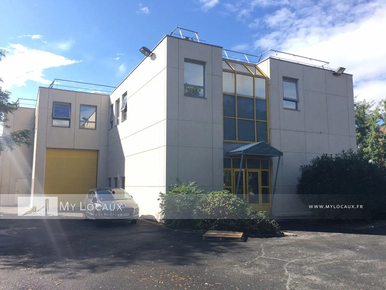 Flex dans Villeneuve-la-Garenne à louer Photo du bâtiment- Image 1 de 5