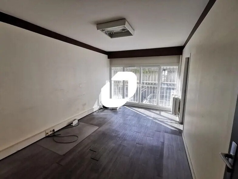 Bureau dans Montrouge à louer - Photo intérieure - Image 3 de 20