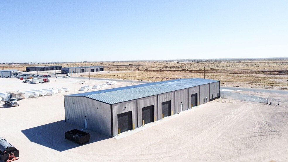 5801 CR-135, Midland, TX for lease - Building Photo - Image 2 of 12