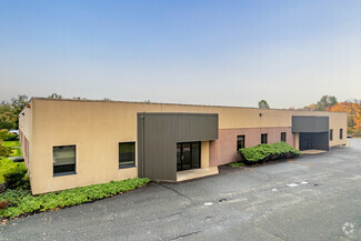 More details for 2081-2089 Quaker Pointe Dr, Quakertown, PA - Office, Flex for Lease