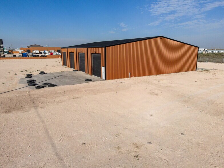 13810 W I-20, Odessa, TX à vendre - Photo du bâtiment - Image 2 de 14