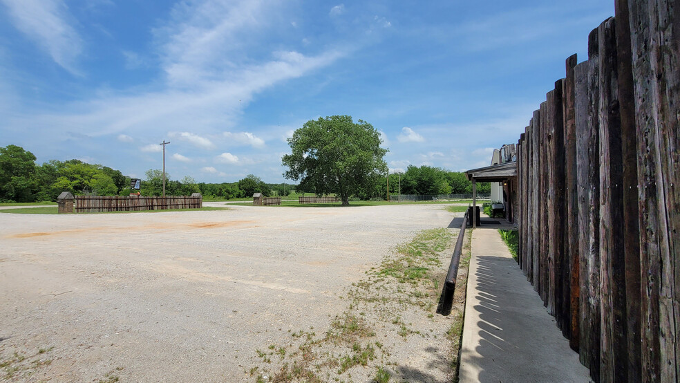 29721 US 70, Wilson, OK for sale - Building Photo - Image 3 of 32