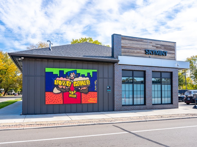 20940 John R Rd, Hazel Park, MI for sale - Building Photo - Image 2 of 3