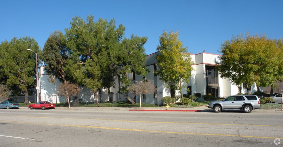 10941 La Tuna Cyn, Sun Valley, CA for sale - Building Photo - Image 2 of 29