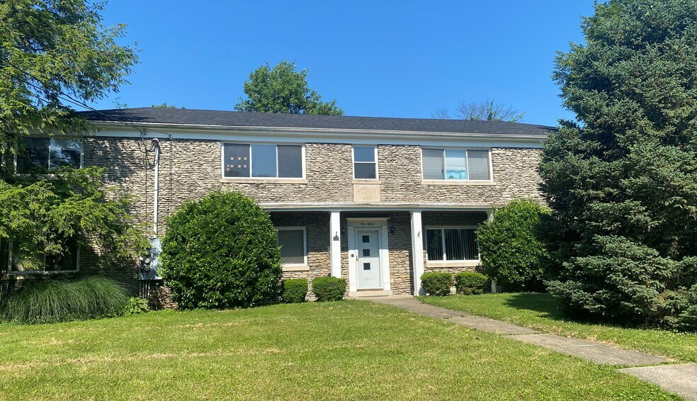 115 Delmont Dr, Lexington, KY à vendre - Photo du bâtiment - Image 2 de 7