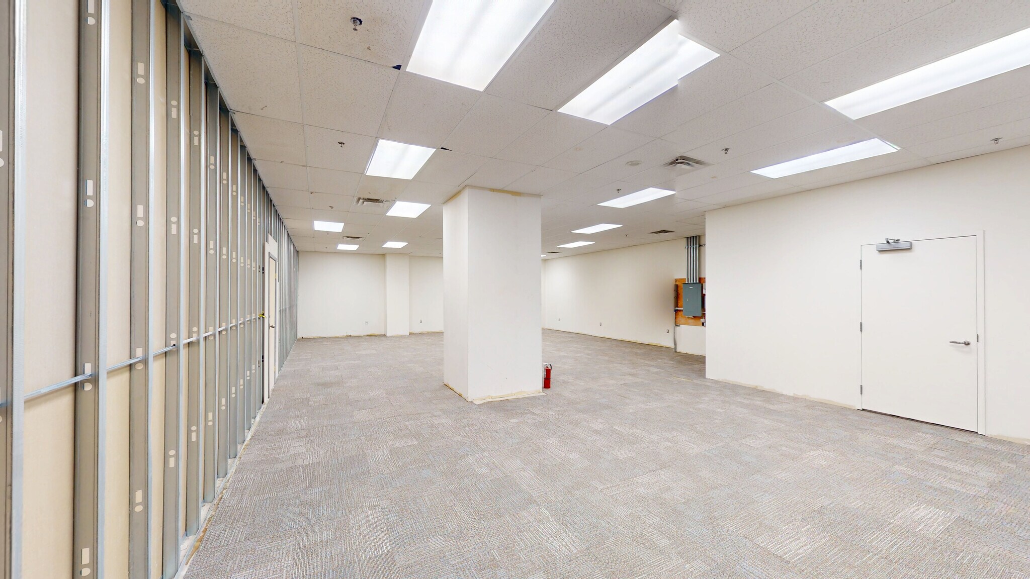 320 Queen St, Ottawa, ON for lease Interior Photo- Image 1 of 4