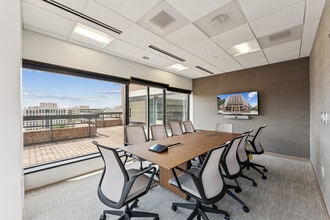 1225 Eye St NW, Washington, DC for lease Interior Photo- Image 2 of 5