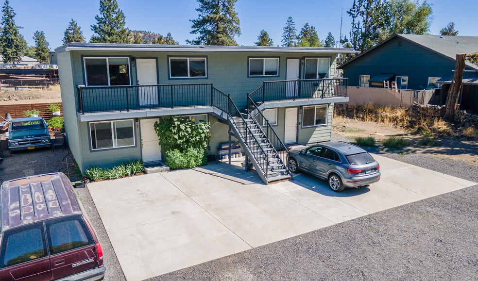 404 SE Railroad St, Bend, OR à vendre - Photo du bâtiment - Image 1 de 12