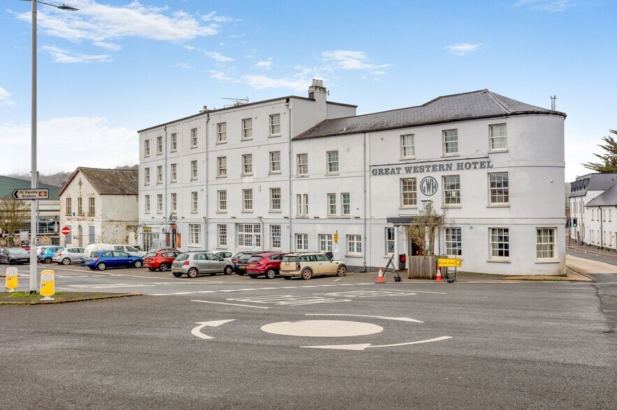 St David's Hl, Exeter à vendre - Photo principale - Image 1 de 1