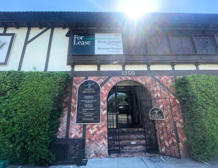 1350 N Highland Ave, Los Angeles, CA à louer - Photo du bâtiment - Image 2 de 8