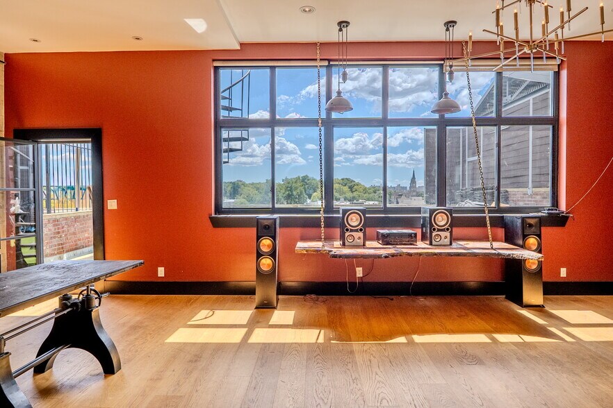 231 Norman Ave, Brooklyn, NY à vendre - Photo intérieure - Image 3 de 19