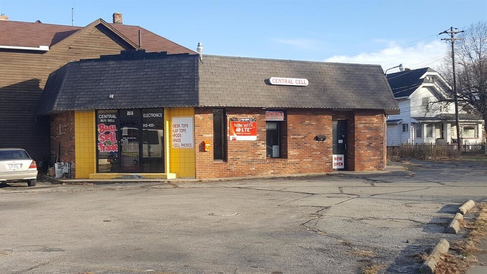 2018 Central Ave, Middletown, OH à vendre - Photo du bâtiment - Image 1 de 5