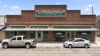 More details for 520 Walnut St, Columbus, TX - Retail for Sale