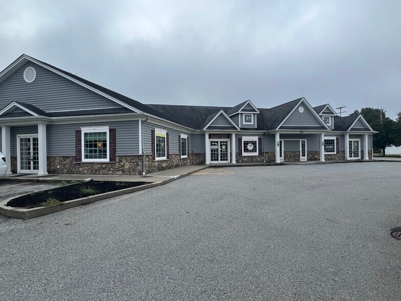 1001 Route 376, Wappingers Falls, NY à louer - Photo du bâtiment - Image 1 de 14