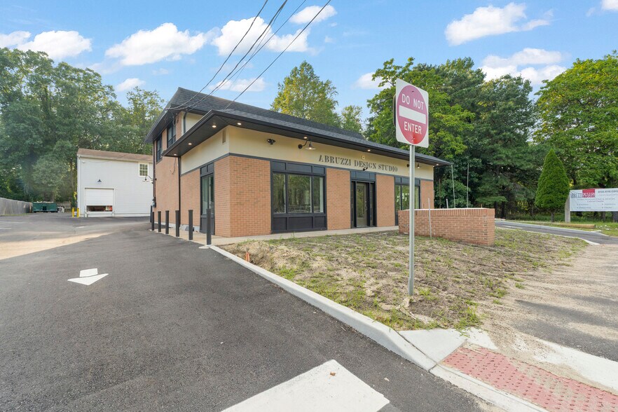 138 Lakeview Dr, Gibbsboro, NJ à vendre - Photo du bâtiment - Image 3 de 36