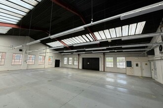 High, Old Woking à vendre Photo intérieure- Image 1 de 1