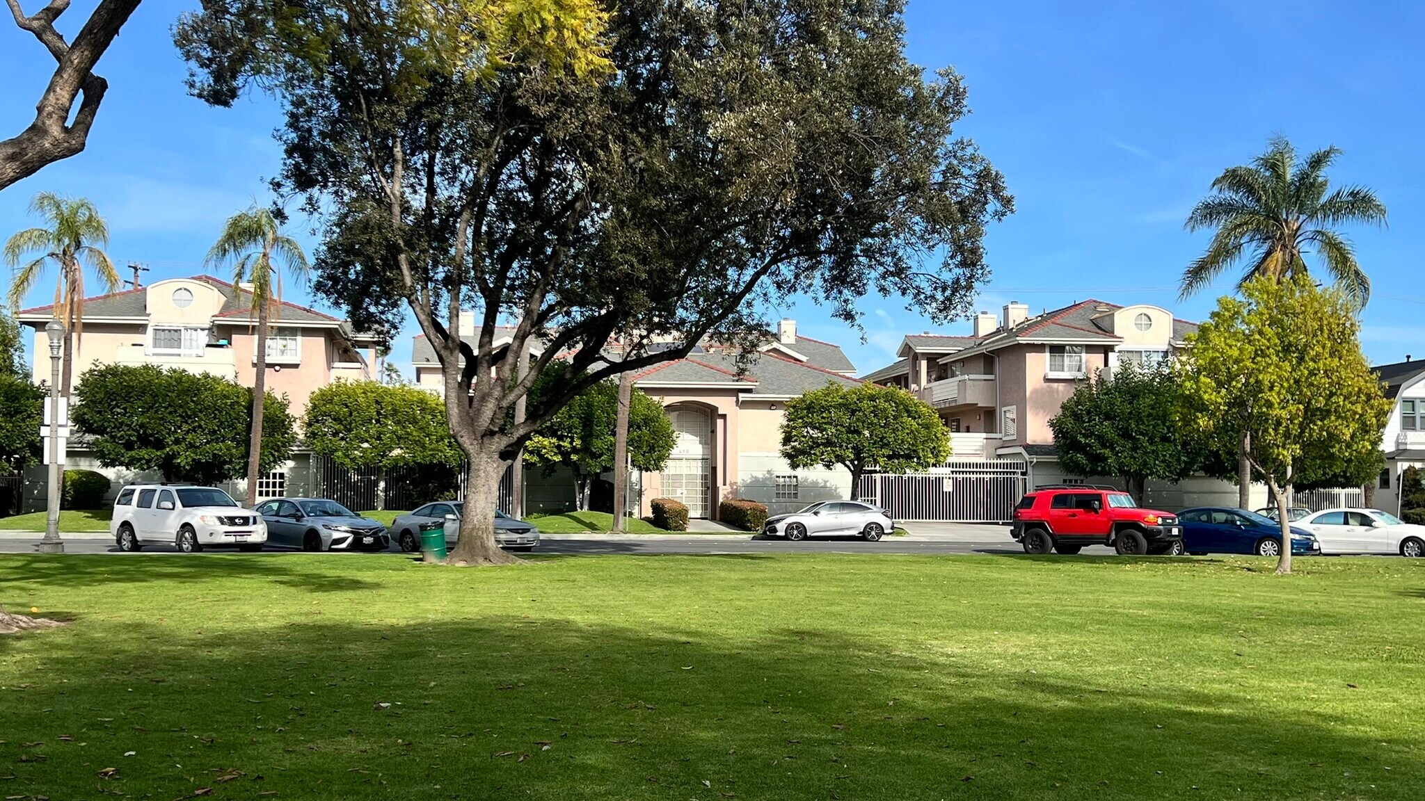 410 N Lemon St, Anaheim, CA à vendre Photo du bâtiment- Image 1 de 1