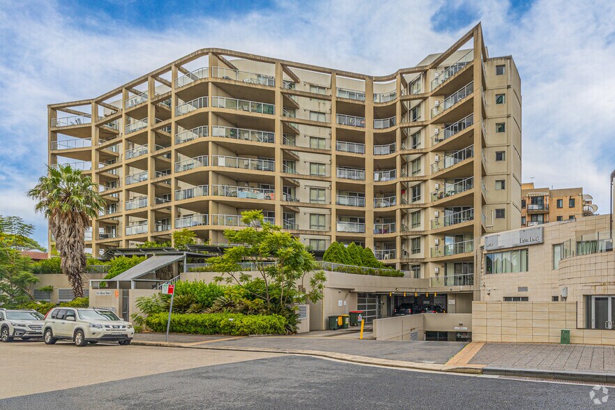 15B Albert St, North Parramatta à louer - Photo principale - Image 1 de 4