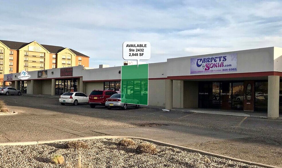 2400-2452 Menaul Blvd, Albuquerque, NM à louer - Photo du bâtiment - Image 3 de 7