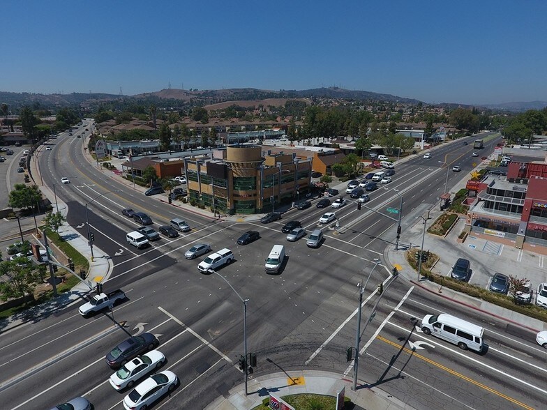 18250 Colima Rd, Rowland Heights, CA à louer - Aérien - Image 2 de 4