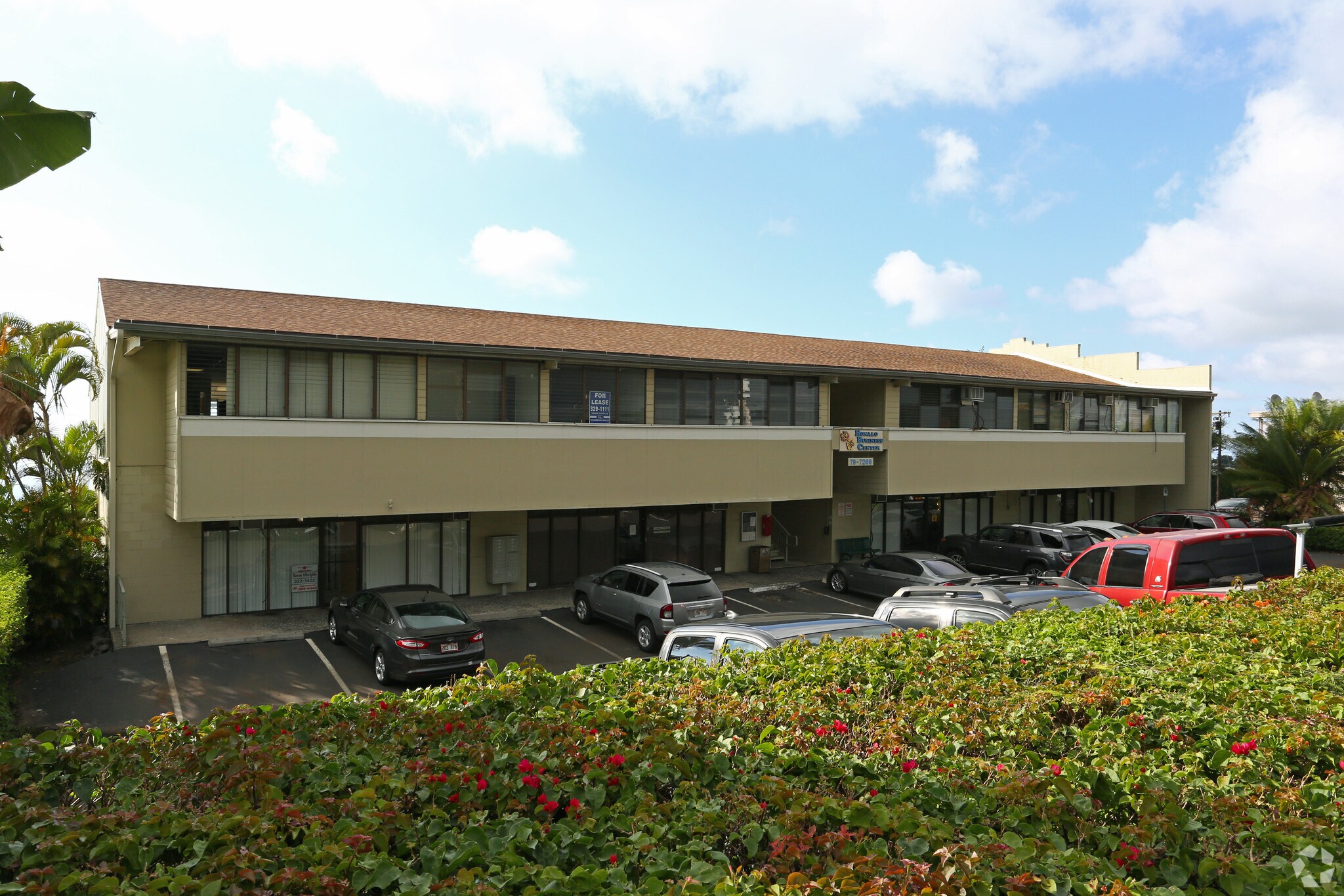 79-7266 Mamalahoa Hwy, Kealakekua, HI à louer Photo principale- Image 1 de 12