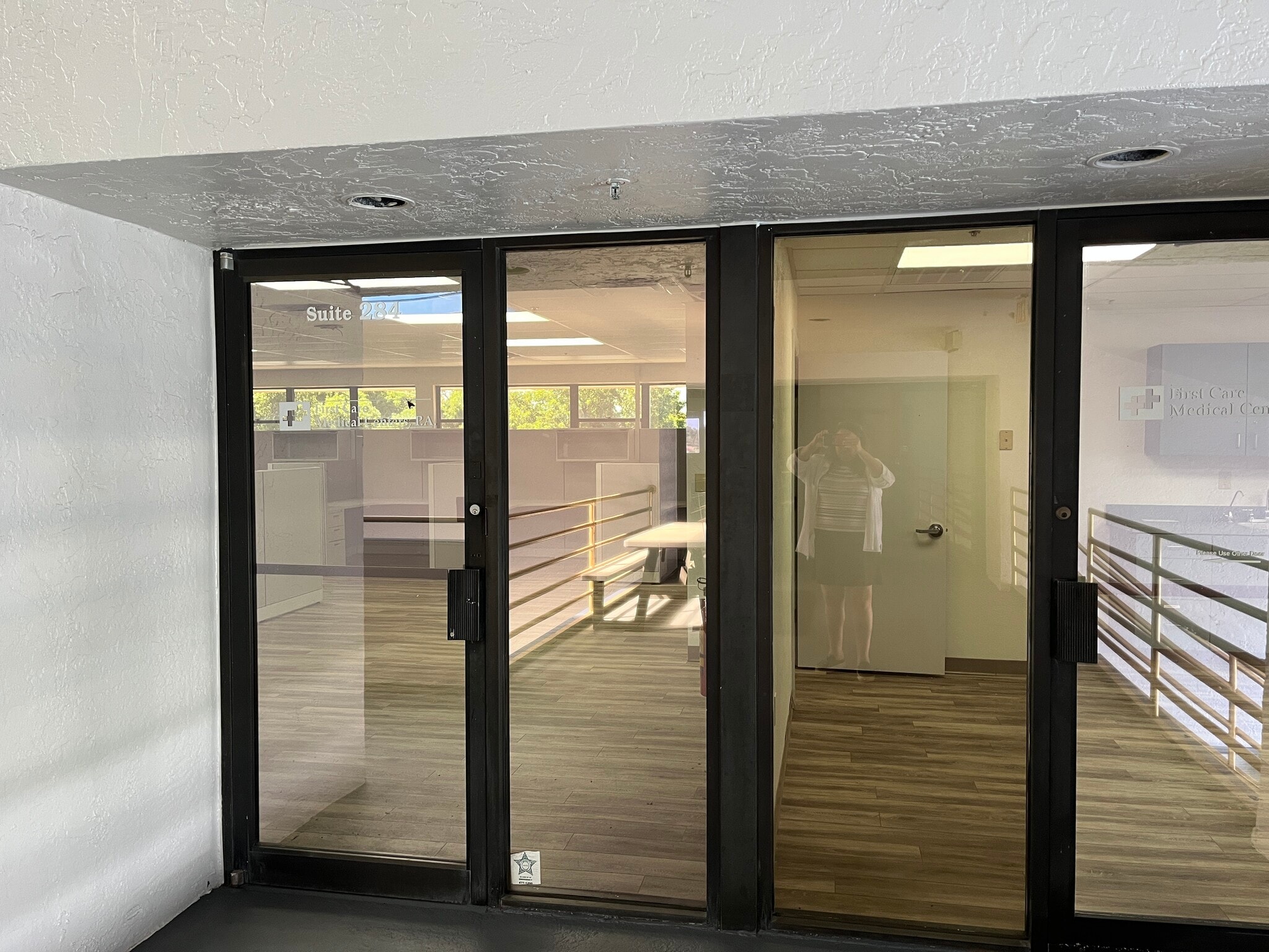 12995 S Cleveland Ave, Fort Myers, FL à louer Photo intérieure- Image 1 de 7