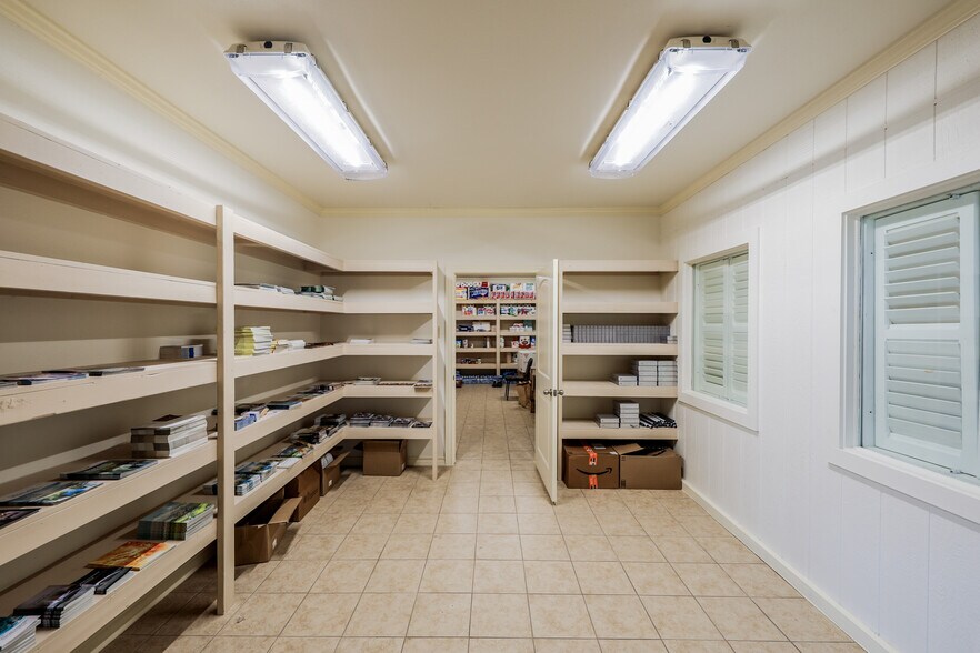 5809 East Dr, Laredo, TX à vendre - Photo du bâtiment - Image 3 de 31