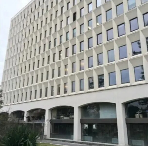 Office in Bordeaux for lease Building Photo- Image 1 of 6