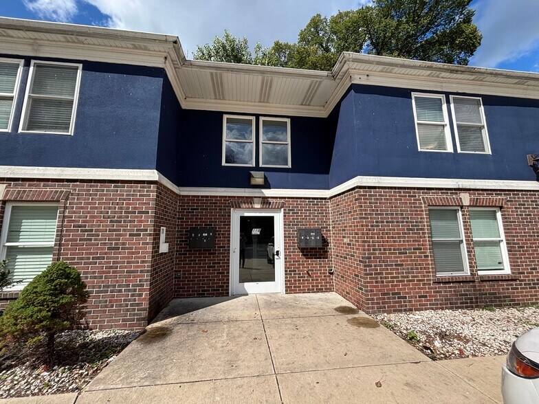 118 Rhodes St, South Bend, IN à vendre - Photo du bâtiment - Image 2 de 8