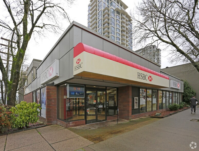 504 6th St, New Westminster, BC à louer - Photo principale - Image 1 de 6