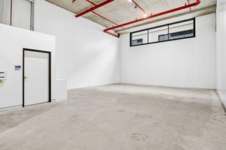7 Rodborough Rd, Frenchs Forest for lease Interior Photo- Image 2 of 5