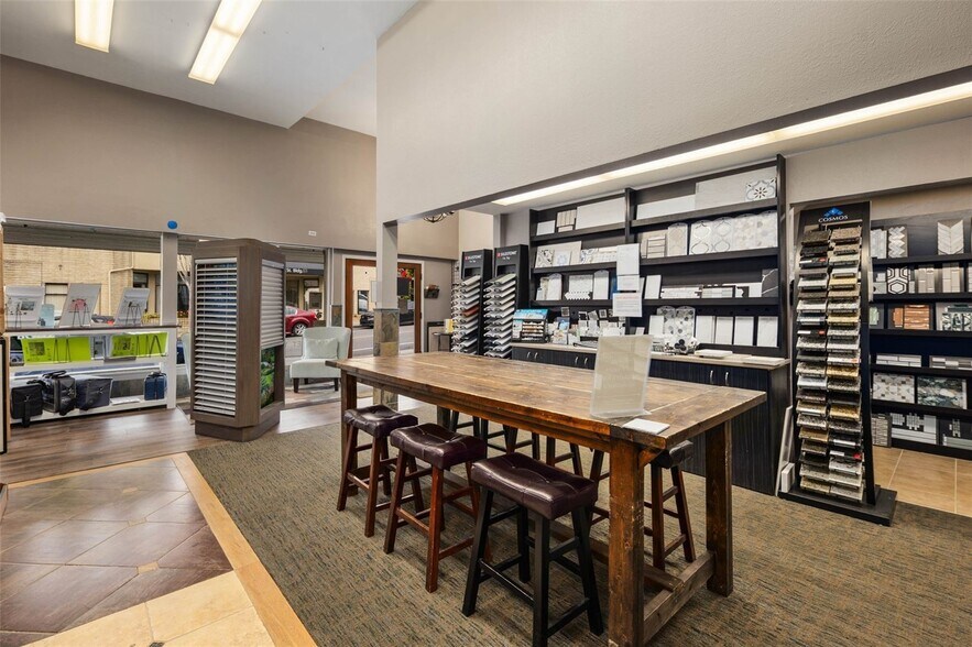 542 Main St, Edmonds, WA à vendre - Photo du bâtiment - Image 2 de 32