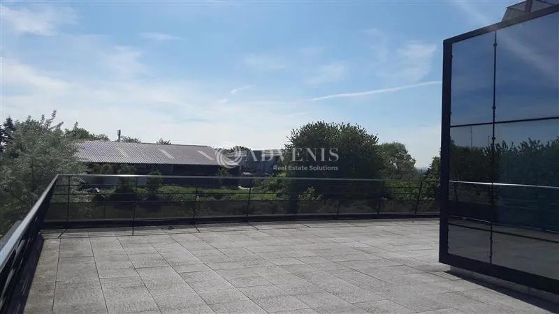 Office in Bry-sur-Marne for lease - Building Photo - Image 3 of 4